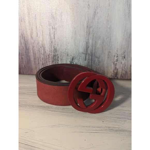 Gucci Accessories - Timeless Red Gucci belt